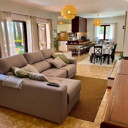 Green Paradise 2room Pool/garden/grill/park Ferienhaus