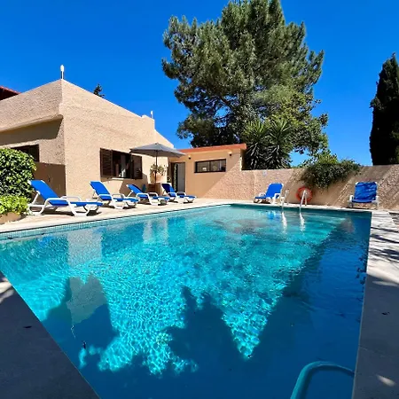 Green Paradise 2room Pool/garden/grill/park Ferienhaus