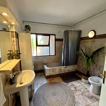 Green Paradise 2room Pool/garden/grill/park * Лагуш